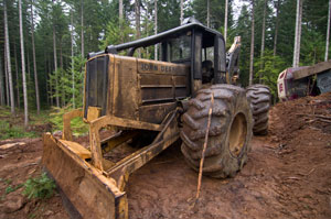 Deere Grapple Skidder