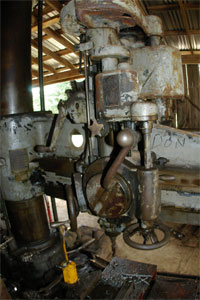 atwdrill1a.jpg - 21833 Bytes