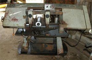 hacksaw1a.jpg - 19055 Bytes