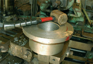 london27a.jpg - 20193 Bytes