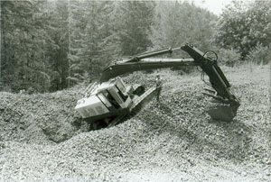 h900a4a.jpg - 23218 Bytes