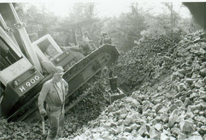 h900a6a.jpg - 19331 Bytes