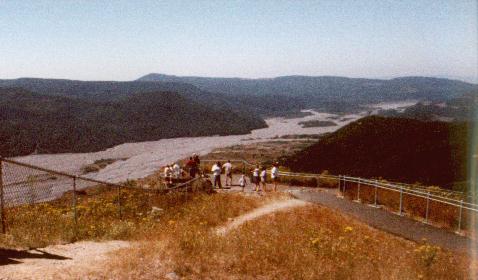 helens2.jpg - 25302 Bytes